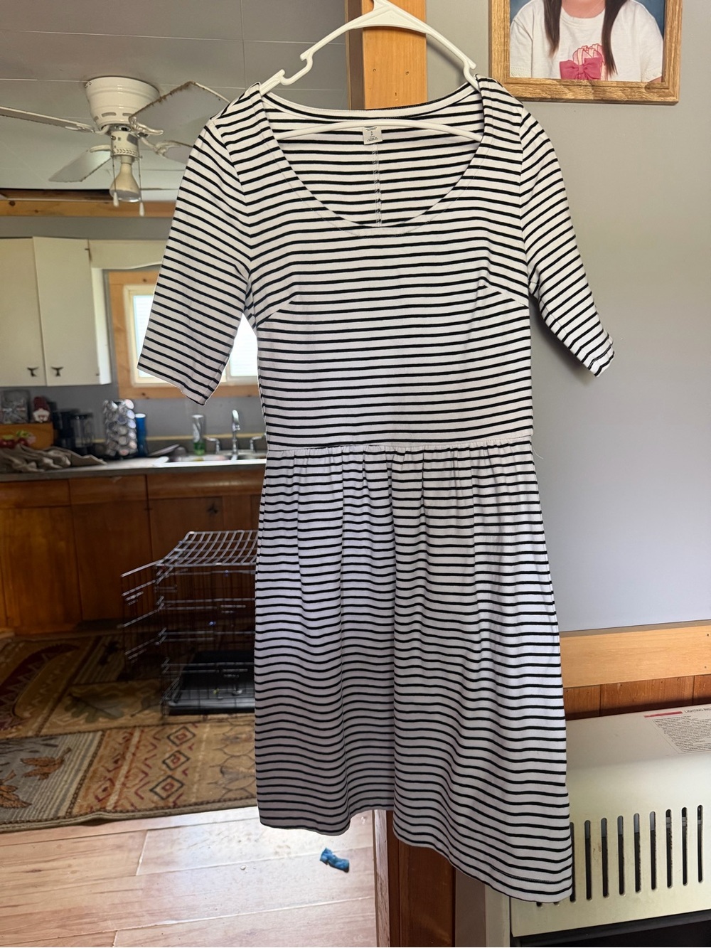 Old Navy White and Black Striped Casual Scoop-Neck Dress